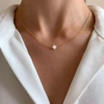 Halsband